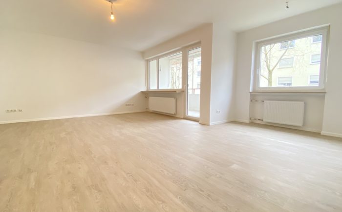 210 Helles Wohnzimmer