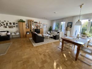 204-1 Wohn- und Esszimmer