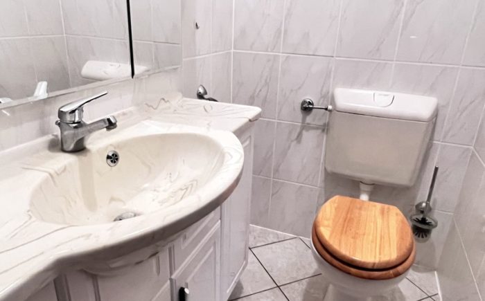 400 EG Gäste-WC